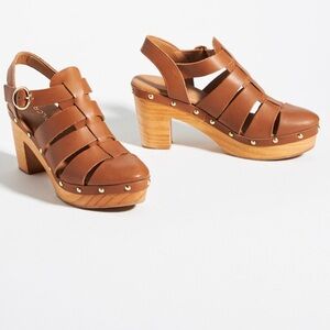 NWOT, Anthropologie Fisherman Clogs, size 7